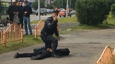 Autorităţile au revizuit bilanţul atacului de la Surgut la şapte răniţi