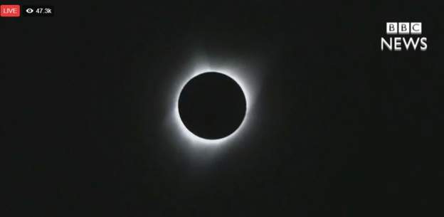 Eclipsa din Statele Unite a intrat în faza de totalitate