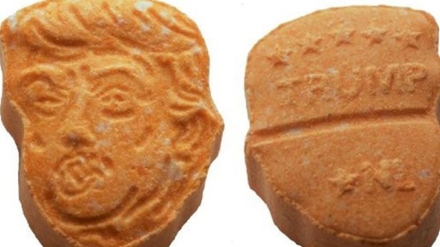 Aproximativ 5.000 de pastile de ecstasy în forma capului lui Donald Trump au fost confiscate în Germania