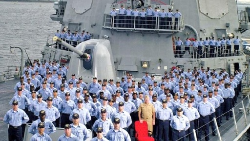 Trei dintre cei zece marinari daţi dispăruţi în urma coliziunii USS John McCain, identificaţi