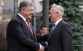 Mattis acuză, la Kiev, Moscova că vrea să retraseze frontiere internaţionale cu forţa - VIDEO