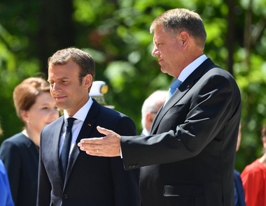 Macron avertizează că Spaţiul Schengen nu funcţionează bine şi invită România la discuţii pentru reformarea sa