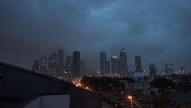 Harvey, retrogradat ca furtună tropicală, a ucis cel puţin doi oameni în Texas, a rănit alţi 12 şi poate provoca inundaţii catastrofale