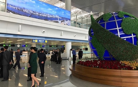Ultimii turişti americani se grăbesc să ajungă în Coreea de Nord înainte de intrarea în vigoare a interdicţiei de călătorie