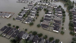 Bilanţul deceselor provocate de uraganul Harvey a crescut la 18