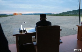 UPDATE - Kim Jong-un ameninţă cu noi lansări de rachete deasupra Japoniei
