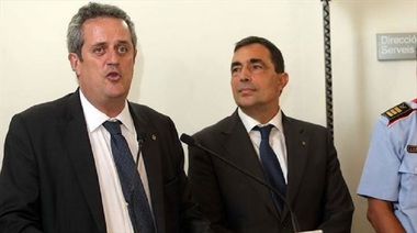 Joaquim Forn dezminte că Mossos d'Esquadra a fost avertizată de spionajul american despre riscul unui atac pe Las Ramblas, dar recunoaşte că a primit un pont de la alte surse pe care nu le considerau credibile