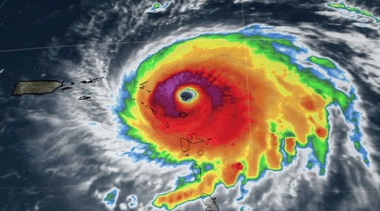 Alertă maximă pe insulele franceze Saint-Barthélémy şi Saint-Martin înainte de uraganul Irma, fără precedent la Atlantic