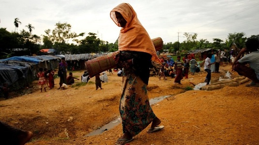 ONU: Peste 1.000 de persoane, în principal rohingya, ar fi fost ucişi în violenţele din Myanmar