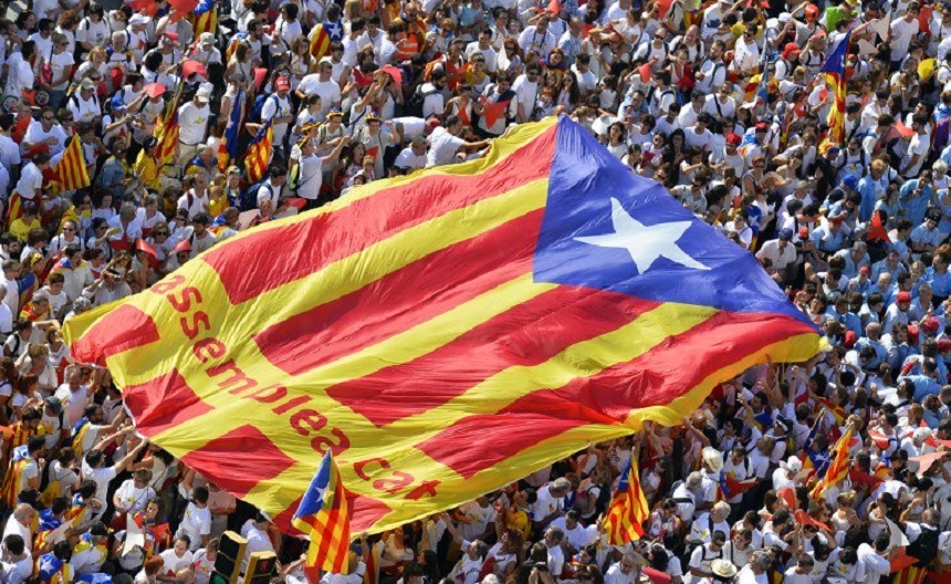 Separatiştii catalani defilează cu ocazia zilei lor ”naţionale”, Daida, înaintea referendumului pe tema autodeterminării interzis de instituţiile spaniole