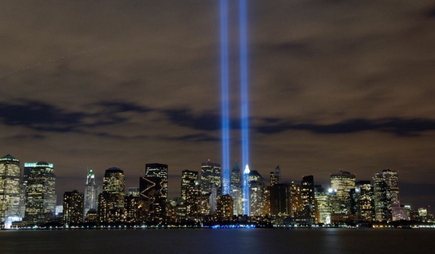 America nu va uita şi nu se va lăsa niciodată ”intimidată”, dă asigurări Trump care le-a adus un omagiu victimelor atentatelor de la 11 septembrie