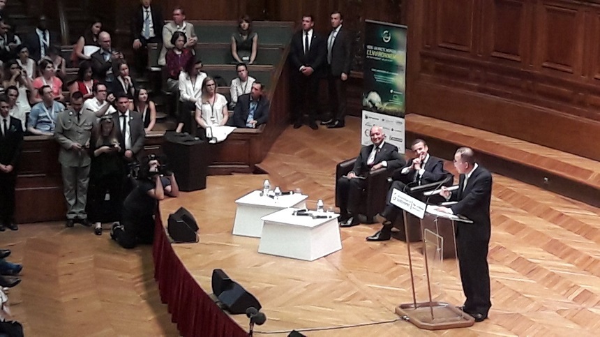 Macron îşi prezintă într-un ”discurs despre Europa”, la Sorbona, ”proiectele-cheie” în vederea unei reaşezări a UE