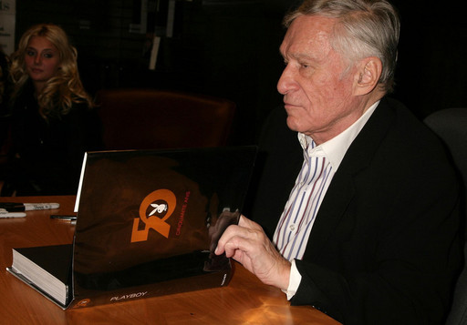 UPDATE - Fondatorul Playboy, Hugh Hefner, a încetat din viaţă. Hollywood-ul îi deplânge moartea: Un simbol american revoluţionar, o adevărată legendă