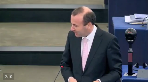 Manfred Weber îi cere Theresei May să-l demită pe Boris Johnson pentru că creează confuzie în legătură cu Brexitul