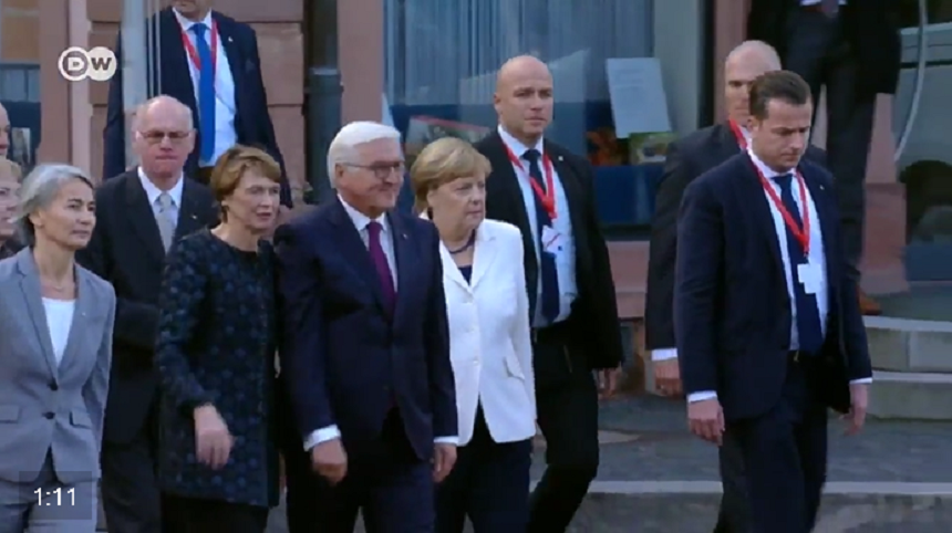 Merkel, recunoscătoare faţă de realizările Germaniei la 27 de ani de la reunificare - VIDEO