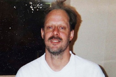 Autorul atacului armat de la Las Vegas Stephen Paddock şi-a prezentat chiar el obiceiurile neobişnuite într-un proces civil, în 2013, dezvăluie CNN