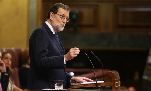 ”Nu este posibilă o mediere între legea democratică şi nesupunere şi ilegalitate”, spune Rajoy în Parlament