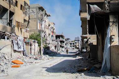 Miliţia kurdă YPG: Astăzi sau mâine oraşul Raqqa ar putea fi eliberat