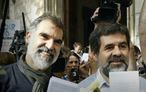 O judecătoare spaniolă i-a plasat în arest pe Jordi Cuixart şi Jordi Sanchez, liderii asociaţiilor separatiste Omnium Cultural şi ANC