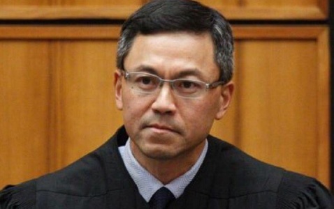 Ultimul decret antiimigraţie al lui Trump, blocat de judecătorul Derrick Watson din Hawaii cu câteva ore înainte să intre în vigoare în totalitate