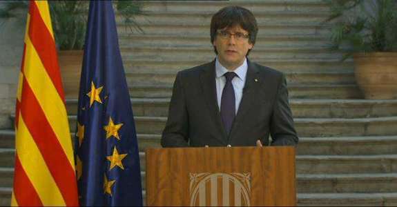 Puigdemont: Parlamentul a îndeplinit voinţa celor care au votat la 27 septembrie. Cea mai bună formă de a merge înainte este să ne opunem în mod democratic articolului 155. Reacţia Guvernului de la Madrid
