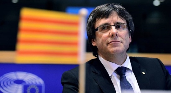 Puigdemont a părăsit Spania şi s-ar afla într-un ”loc discret şi sigur” la Bruxelles