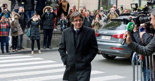 Puigdemont, instalat la Bruxelles, şi 13 ”miniştri”, convocaţi de justiţia spaniolă în vederea inculpării