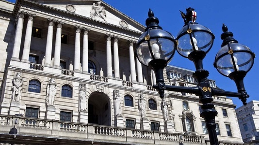 Aproximativ 10.000 de posturi vor dispărea în sectorul financiar în prima zi a Brexitului, estimează Banca Angliei