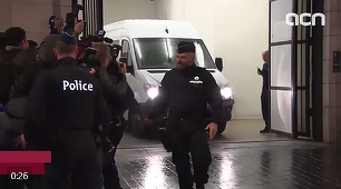 Puigdemont şi cei patru ”miniştri”, eliberaţi condiţionat, urmează să compară în justiţie în 15 zile - VIDEO