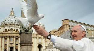 Papa Francisc încearcă să dezamorseze tensiunile din Peninsula Coreea şi să consolideze dezarmarea nucleară