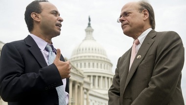 Congresmeni democraţi prezintă cinci articole în vederea destituirii lui Trump
