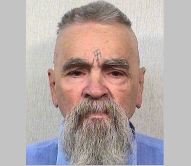 Charles Manson, criminal în masă şi liderul unui cult din anii '60, a murit la vârsta de 83 de ani