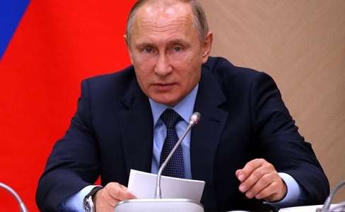 Putin a promulgat legea prin care orice instituţie internaţională de presă poate fi desemnată drept ”agent din străinătate”