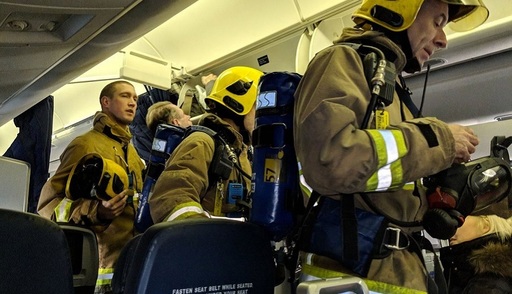 Zbor United Airlines către Newark redirecţionat la Londra în urma unei urgenţe medicale