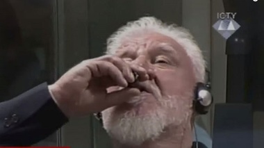 Slobodan Praljak este în viaţă, anunţă un gardian de la TPI