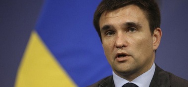 Articolul referitor la limbă din noua lege ucraineană a educaţiei va fi discutat cu comunităţile ungară şii română, promite Klimkin