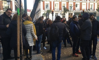 Zece lideri separatişti catalani care cer eliberarea vor afla luni decizia judecătorului Curţii Supreme