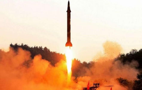 Racheta lansată în 29 noiembrie de Coreea de Nord a fost văzută de echipajul unei aeronave a companiei aeriene Cathay Pacific

