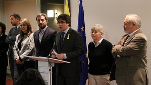 Puigdemont anunţă că ”pentru moment” el rămâne în Belgia
