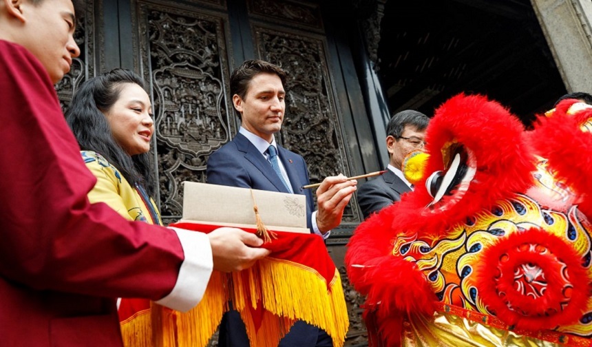 Canada îşi menţine ambasada la Tel Aviv, anunţă Justin Trudeau în China
