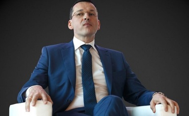 Szydlo demisionează şi este înlocuită la şefia Guvernului polonez cu ministrul Finanţelor Mateusz Morawiecki