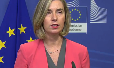 UE vizează evacuarea a 15.000 de migranţi din Libia până în februarie, anunţă Federica Mogherini