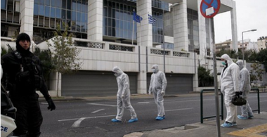 Un dispozitiv explodează în faţa unui tibunal de la Atena fără să rănească pe cineva