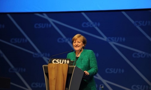 Un german din doi crede că Merkel ar trebui să demisioneze - sondaj