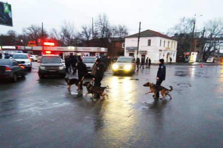 UPDATE - Ucraina: Un bărbat înarmat a luat 11 ostatici într-un oficiu poştal din oraşul Harkov