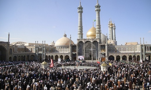 Iranienii se adună în masă pentru a susţine regimul