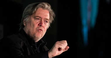 Bannon cataloghează, în cartea “Fire and Fury: Inside the Trump White House”, întâlnirea lui Trump Jr. cu ruşi din 2016 drept o ”trădare”. Reacţia lui Trump