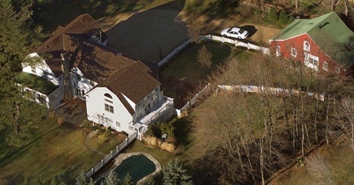 Incendiu la locuinţa familiei Clinton de la Chappaqua, fără răniţi