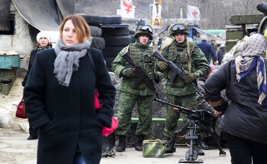 Ucraina: Parlamentul a adoptat o lege care defineşte zonele aflate sub controlul forţelor pro-ruse ca fiind ocupate temporar de Rusia