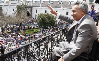 Quito şi Londra caută o soluţie care să-i ”protejeze viaţa” lui Assange, afirmă preşedintele ecuadorian Lenin Moreno